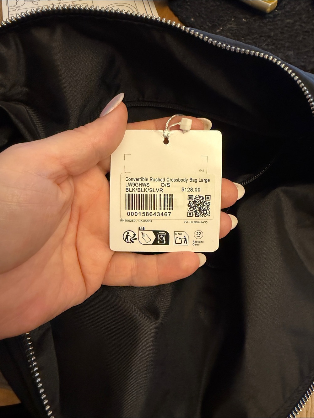 Lululemon Ruched Convertable Tote 16 L - Picture 8 of 9